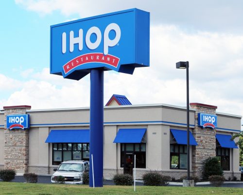 the exterior of an IHOP restaurant