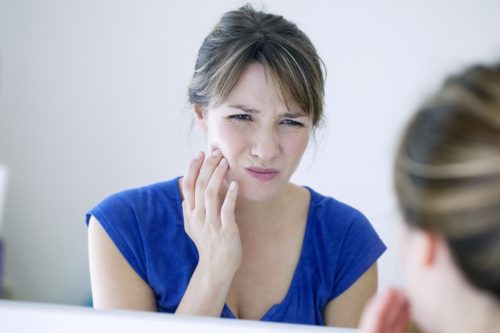 Woman with a toothache