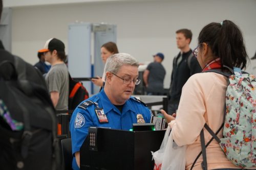 tsa agent checking id