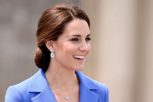 CATHERINE DUCHESS OF CAMBRIDGE DURING VISIT IN GERMANY - FANS