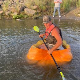 Video Shows Man Paddling 38 Miles Down Missouri River in Giant Hollowed-Out Pumpkin He Grew for 10 Years