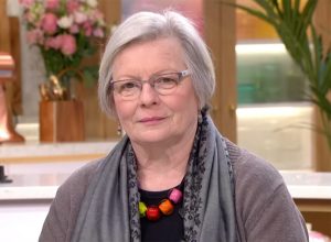 Woman Who Can Smell Parkinson’s Helps Scientists Develop Test to Detect it With 95% Accuracy