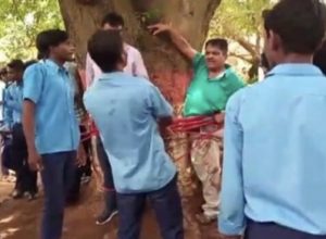 Math Teacher Allegedly Tied To Tree, Thrashed By Students For Giving Poor Marks on Exam