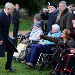 Disgraced Prince Andrew Gives Royal Fan “Bizarre” Advice After Surprise Appearance. Go “Stand on a Newspaper.”