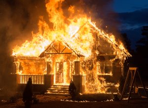 Woman Fakes House Fire to Get Through to Customer Service Line After Being Ignored for a Month