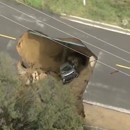 Giant 15-Foot Sinkhole Swallows 2 Cars in California During Deadly US Storms