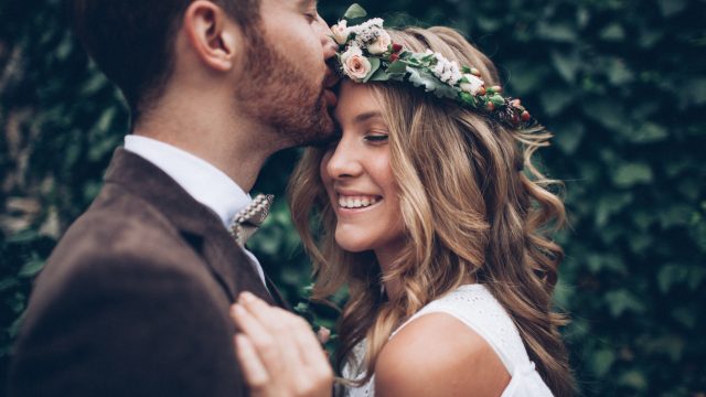 Amazing,Smiling,Wedding,Couple.,Pretty,Bride,And,Stylish,Groom.