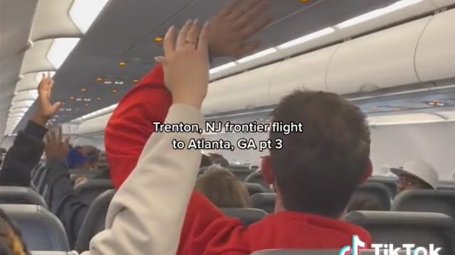 Frontier_Airlines7