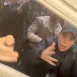 Passengers on Crowded Subway Break Windows
