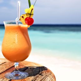 Tourist Dies After Taking on 21 Cocktails
