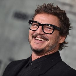 “Game of Thrones” Star Pedro Pascal Gets Infection from Fans Putting Thumbs in His Eyes