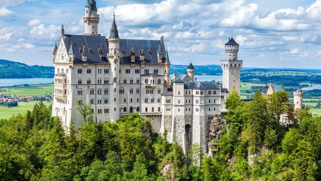 Neuschwanstein,Castle,In,Bavarian,Alps,,Germany