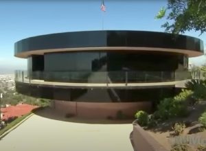 20 Wildest Houses Listed on Zillow