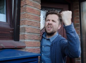 5 Ways to Deal with a Bullying Neighbor