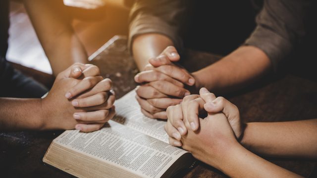Group,Of,Different,Women,Praying,Together,,Christians,And,Bible,Study