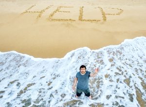 Man Survives 3 Days on Desert Island