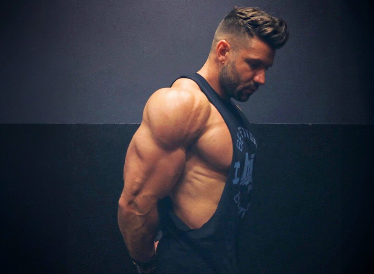 Champion Bodybuilder Dead at 34