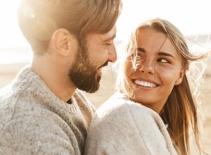 10 Tips to Improve Every Relationship in Your Life, According to a Celebrity Therapist