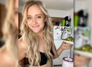 Woman Lost 105 Pounds by Eating Carbs for Breakfast