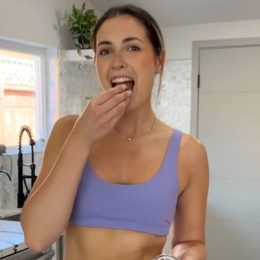 Woman Lost 50 Pounds by Eating No-Bake Brownie Bites