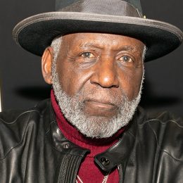 6 Signs You Have Pancreatic Cancer Like Richard Roundtree, Star of "Shaft"
